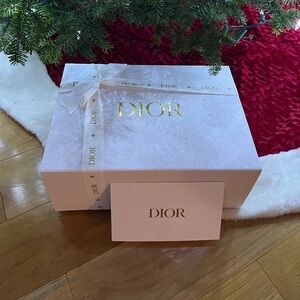 Dior gift box